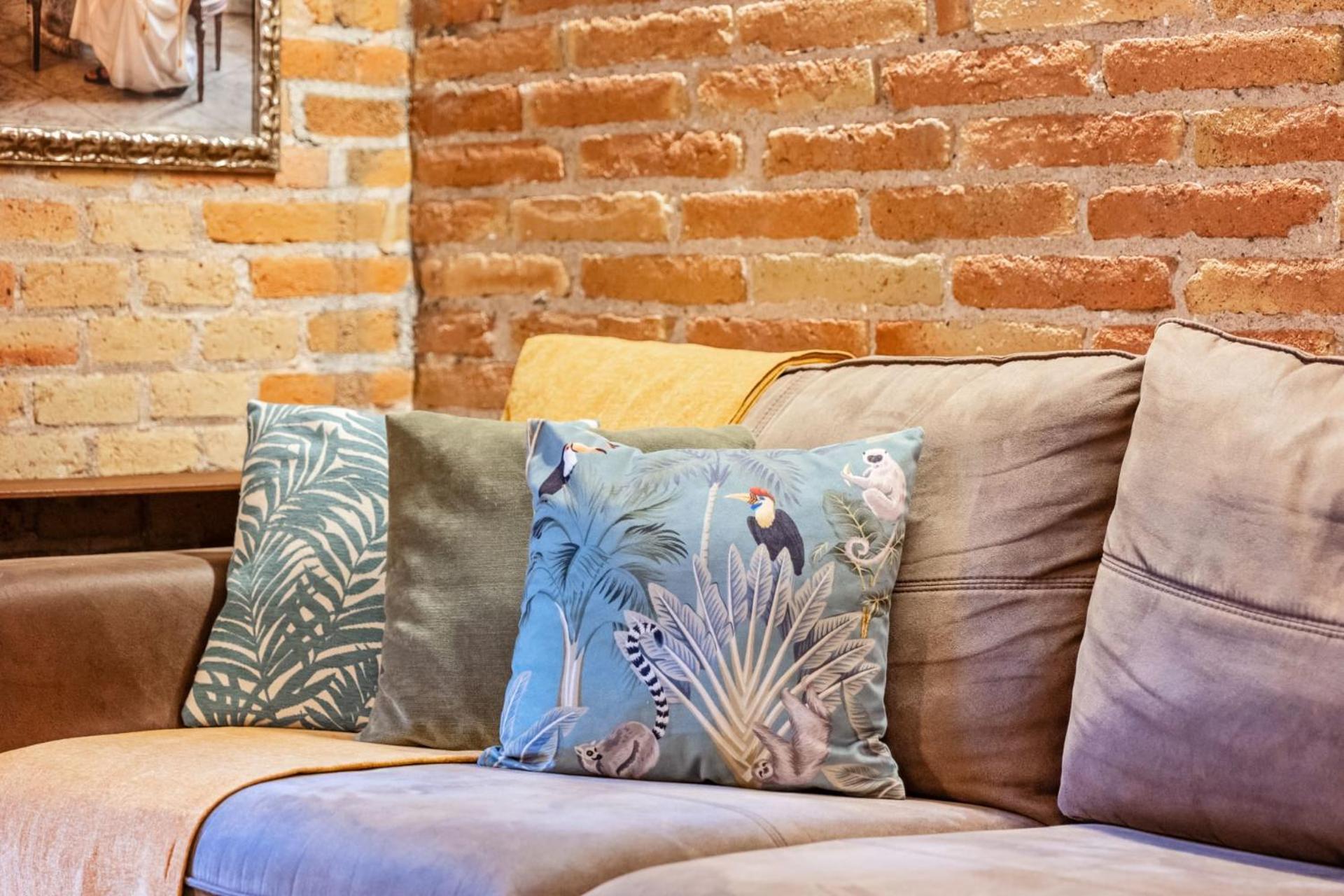 Sweett - Gallery Poble Sec — Photos 2