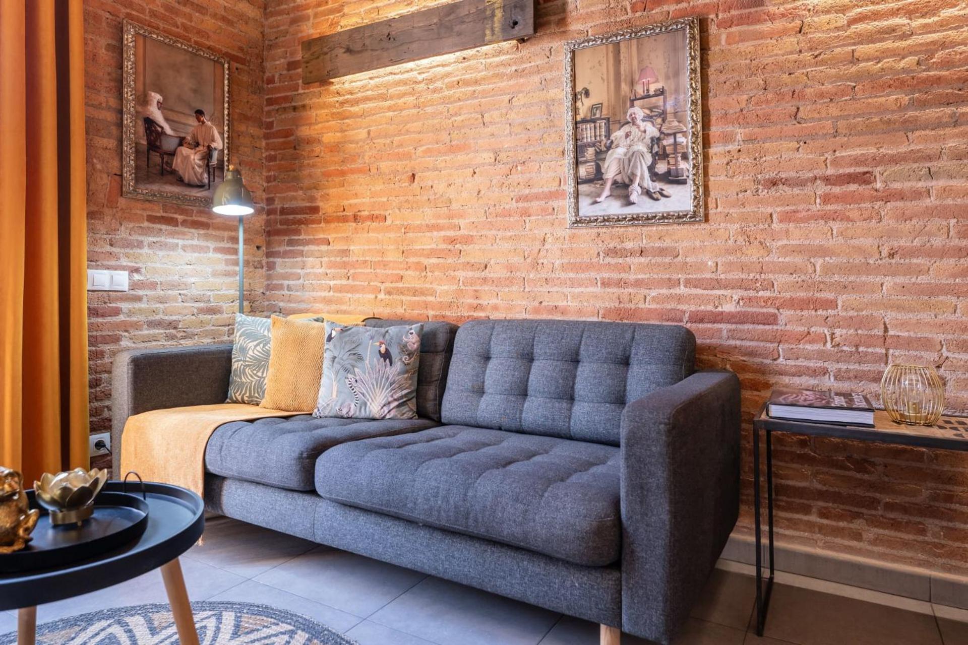 Sweett - Gallery Poble Sec — Photos 1